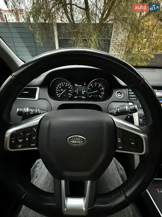 Land Rover Discovery Sport 2015 photo 3