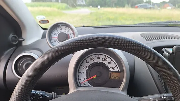 Peugeot 107 2006 photo 5