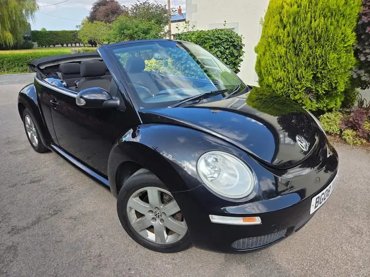 Volkswagen Beetle 2008 photo 2