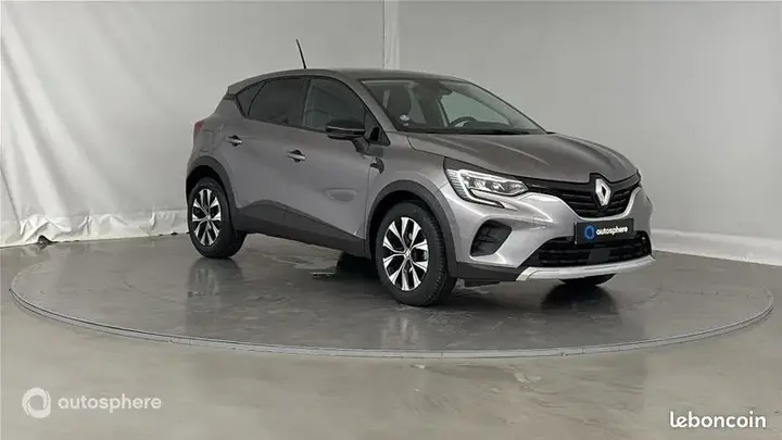 Renault Captur 2024 photo 3