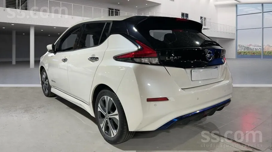 Nissan Leaf 2020 photo 4