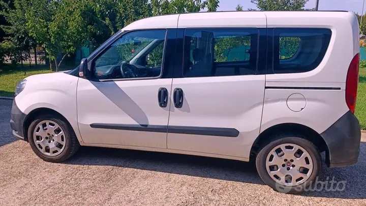 Fiat Doblò 2017 photo 2
