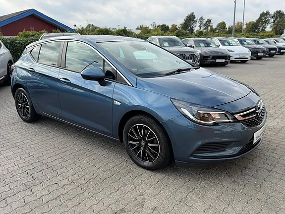 Opel Astra 2017 photo 5