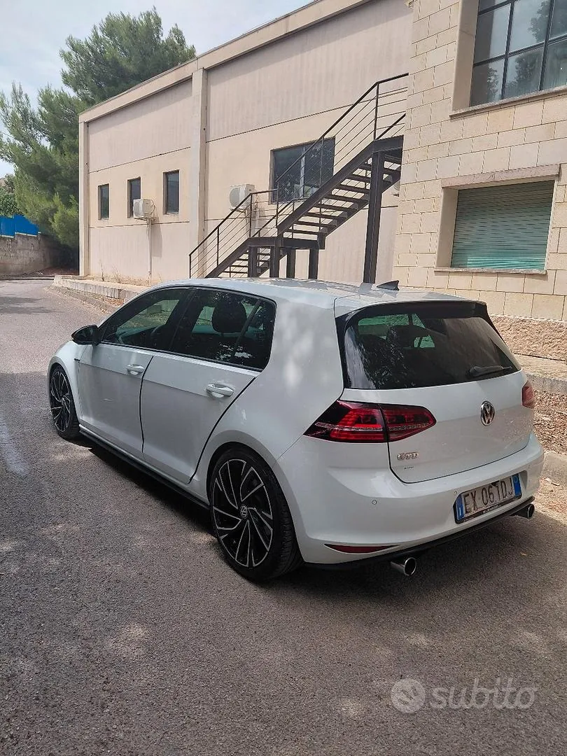 Volkswagen Golf Gtd 2015 photo 3