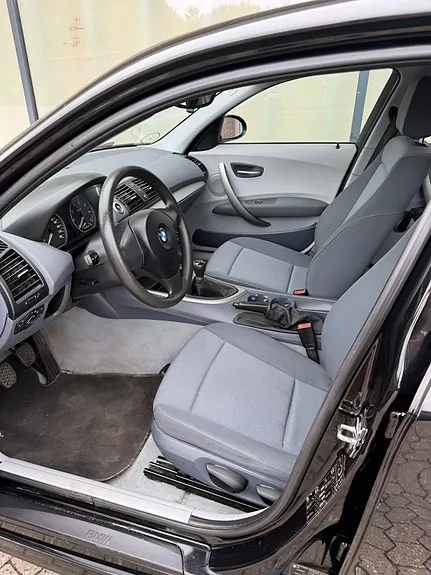 BMW 116I 2004 photo 3