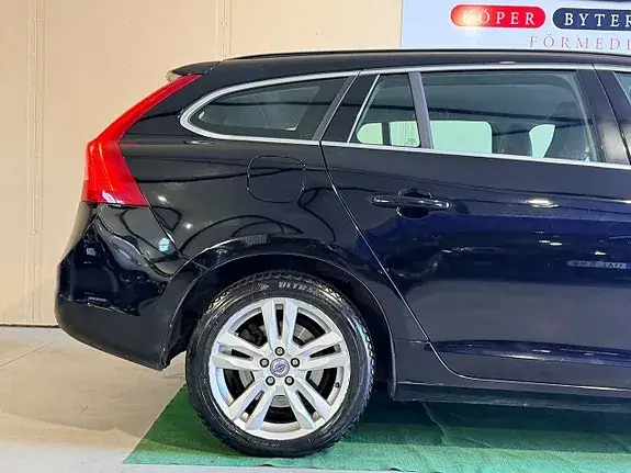 Volvo V60 2012 photo 4