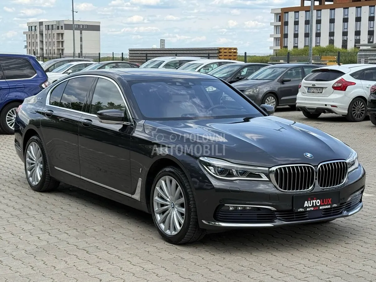 BMW 740 2017 photo 2