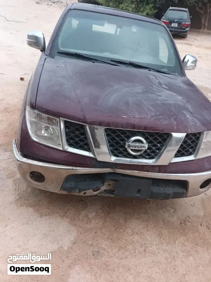 Nissan Navara 2010 photo 4