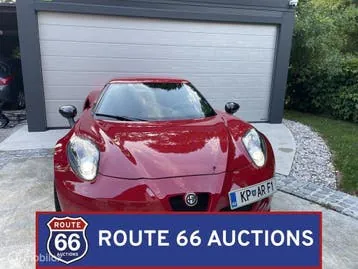 Alfa Romeo 4C 2015 photo 3