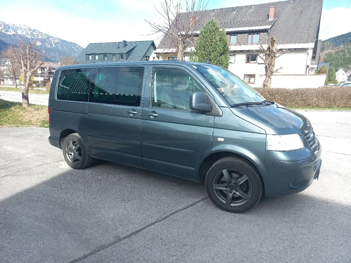 Volkswagen Multivan