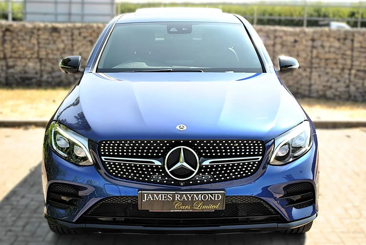 Mercedes-Benz Glc250 Amg Line Premium Plus Coupe 2019 photo 4