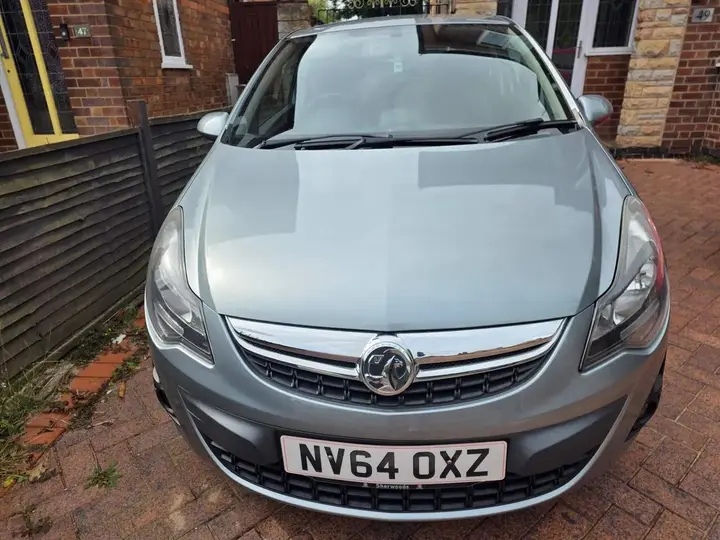 Vauxhall Corsa 2014 photo 2