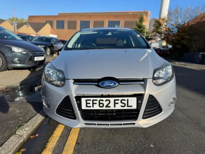 Ford Focus 2012 photo 4