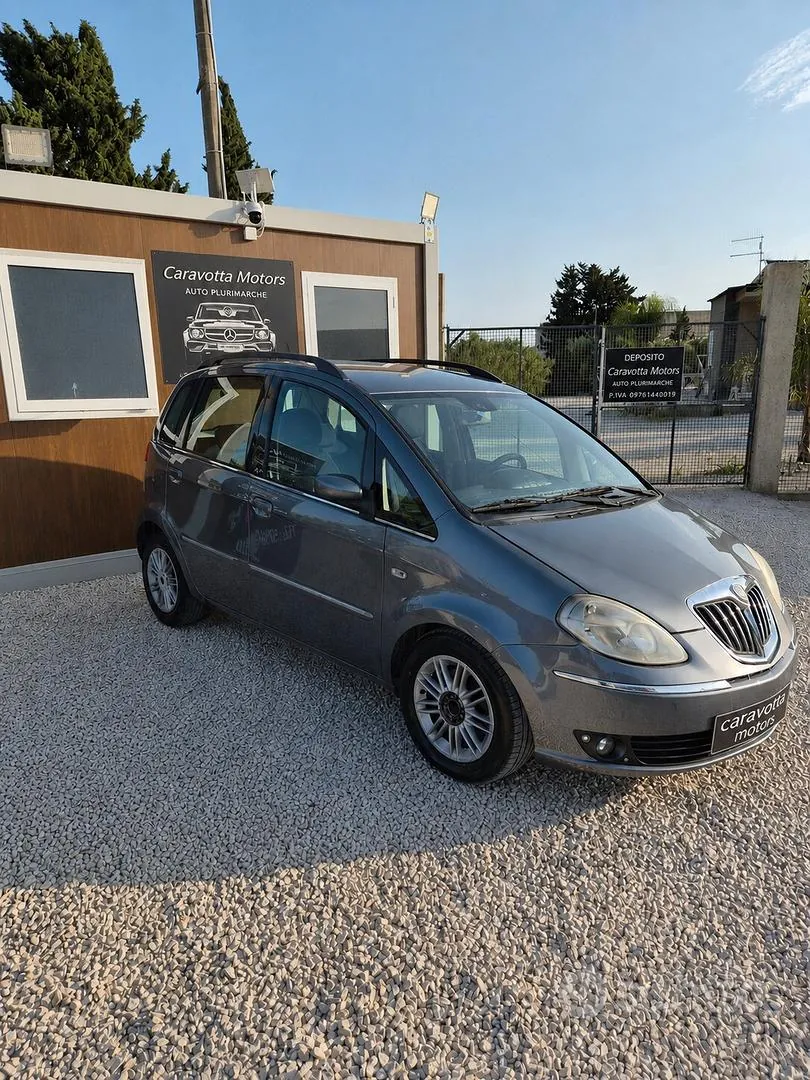 Lancia Musa 2009 photo 3