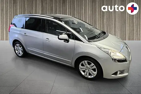 Peugeot 5008 2012 photo 2