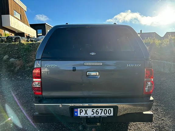 Toyota Hilux 2012 photo 3