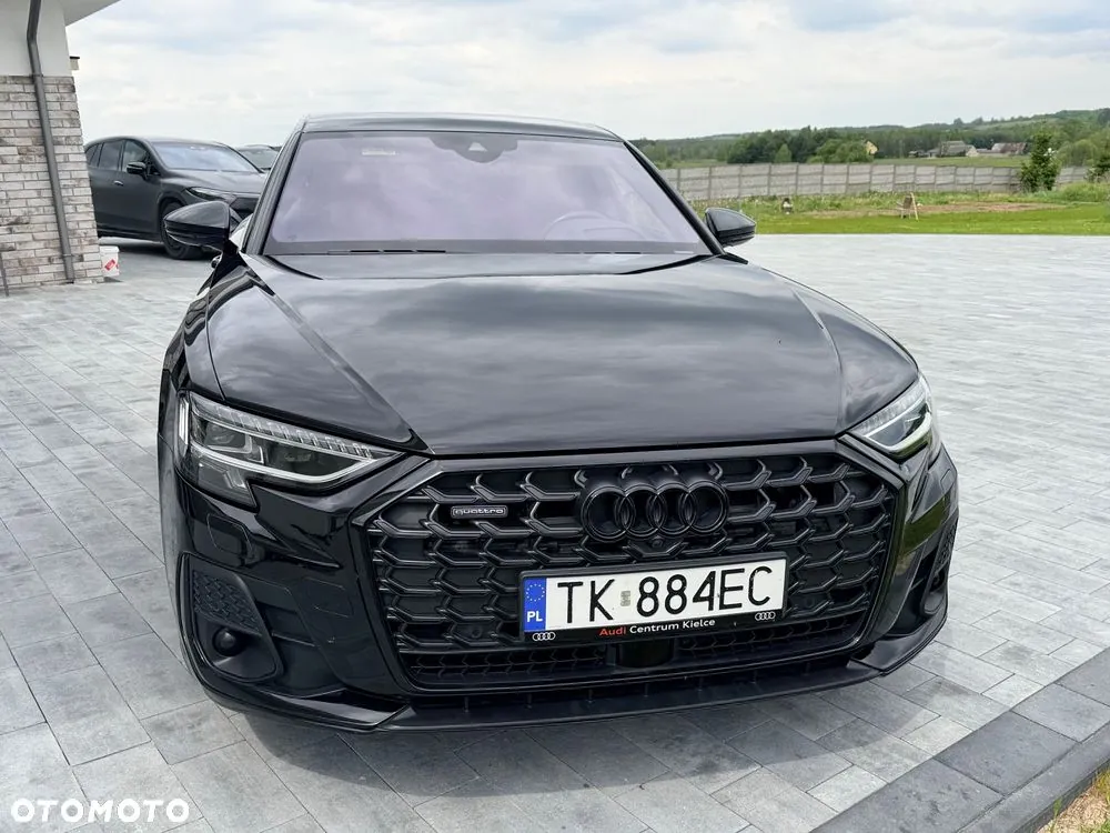 Audi A8 2023 photo 4