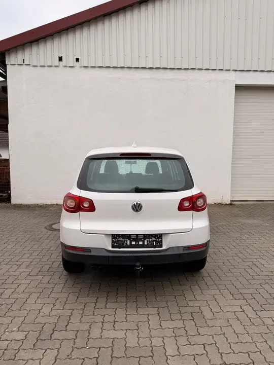 Volkswagen Tiguan 2008 photo 3