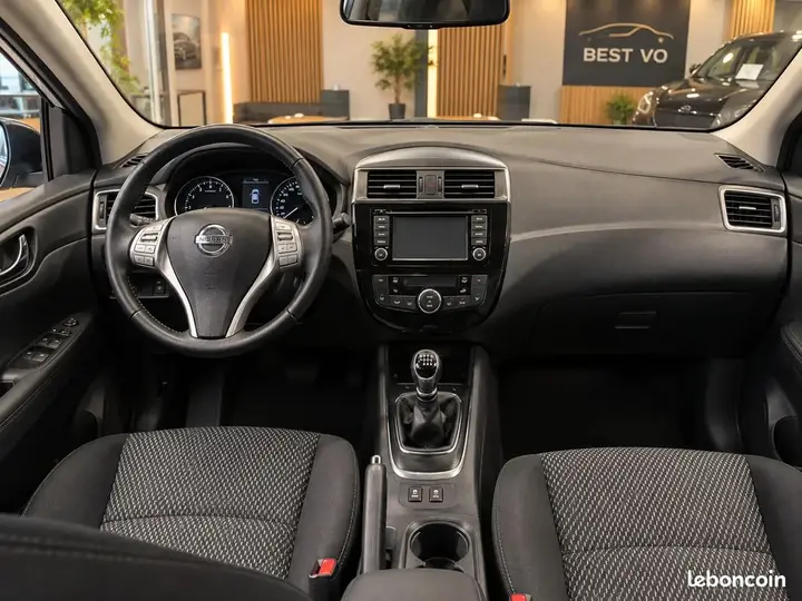 Nissan Pulsar 2018 photo 5