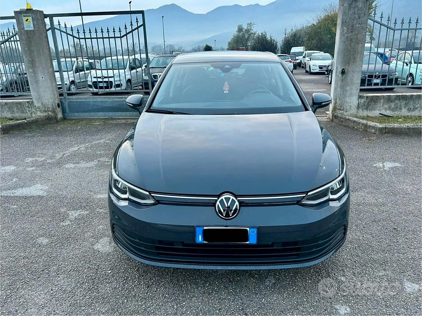 Volkswagen Golf 2022 photo 2