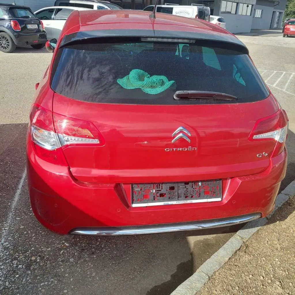Citroen C4 2011 photo 3