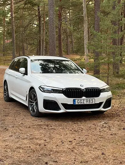 BMW 530E