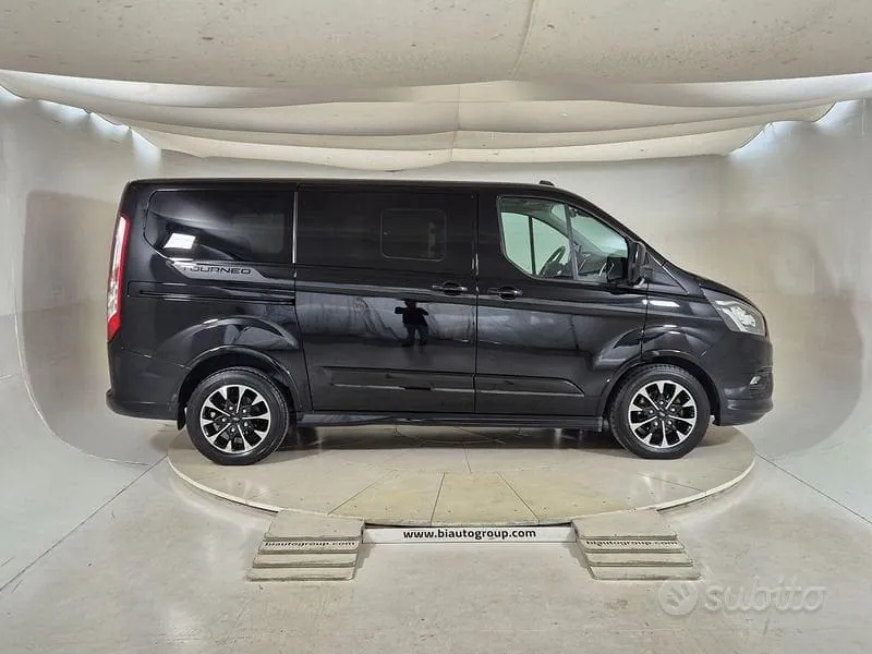 Ford Tourneo Custom 2022 photo 5