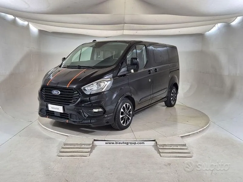 Ford Tourneo Custom