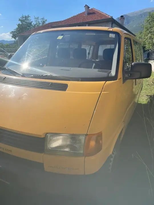 Volkswagen T4 1991 photo 3