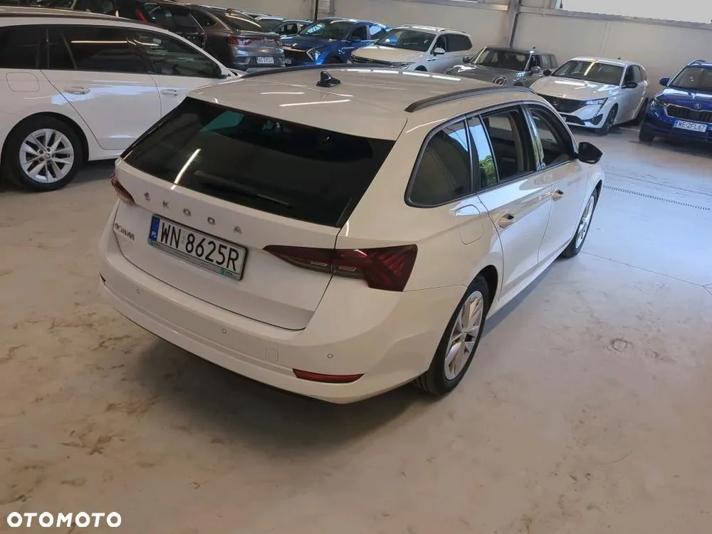 Skoda Octavia 2022 photo 4