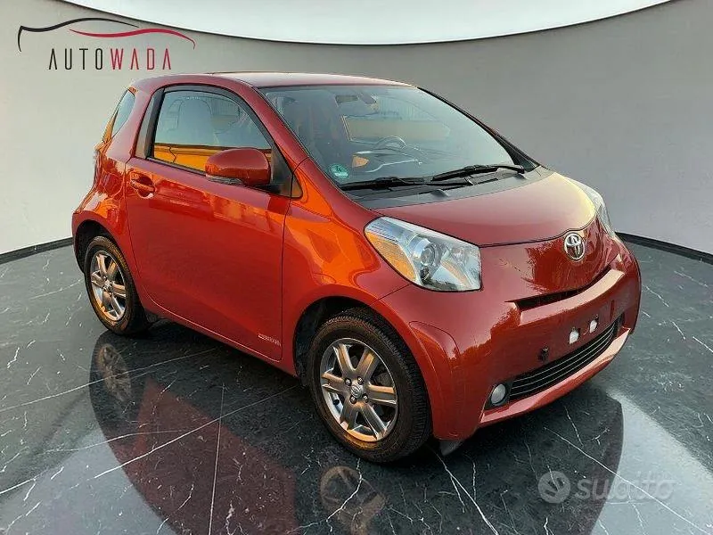 Toyota Iq 2012 photo 4