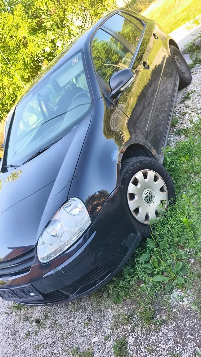 Volkswagen Golf 2006 photo 2