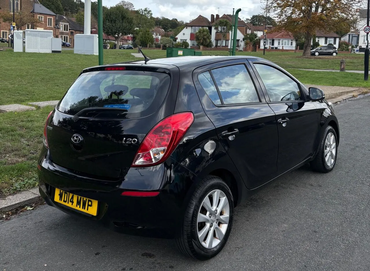 Hyundai I20 2014 photo 3