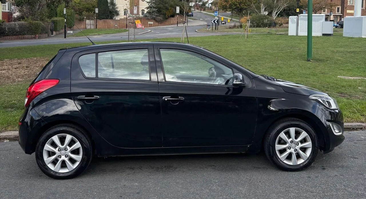 Hyundai I20 2014 photo 2