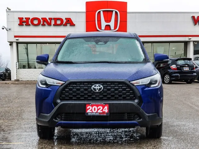 Toyota Corolla Cross 2024 photo 3
