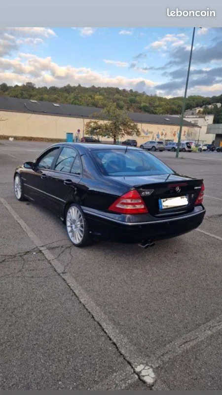 Mercedes-Benz C-Class 2001 photo 2