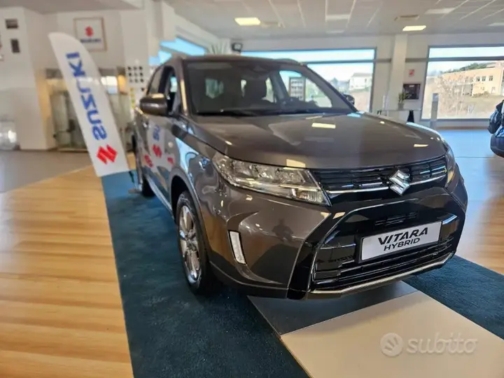 Suzuki Vitara 2023 photo 2