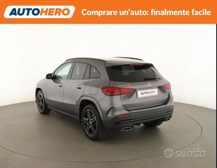Mercedes-Benz Gla 2024 photo 4