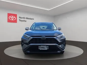 Toyota Rav4 2025 photo 3