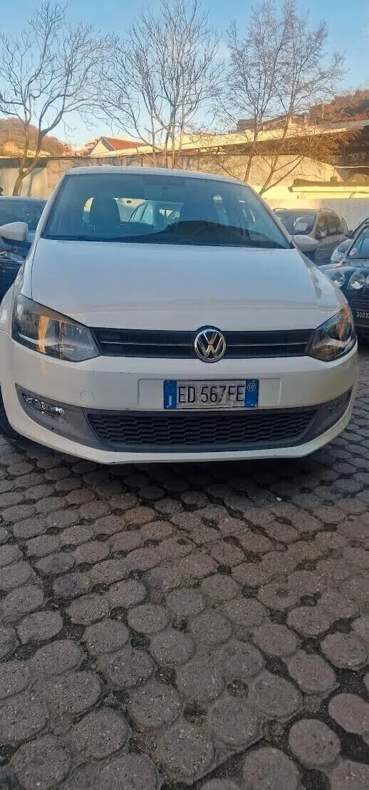 Volkswagen Polo 2010 photo 3