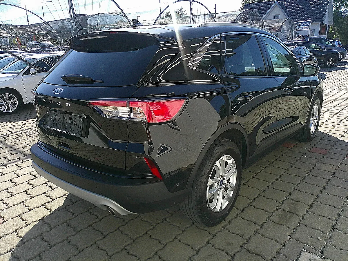 Ford Kuga 2023 photo 3