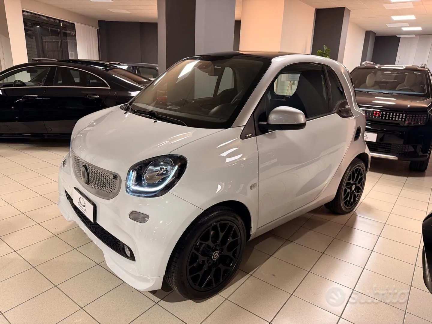 Smart Fortwo 2017 photo 2
