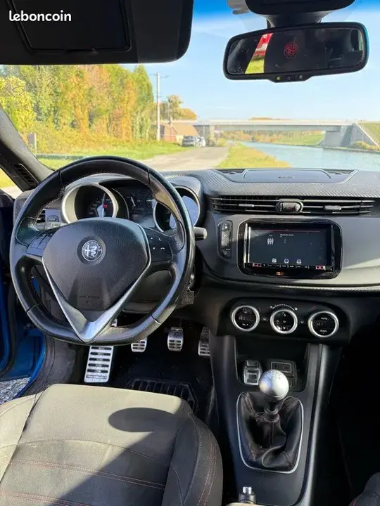 Alfa Romeo Giulietta 2018 photo 5