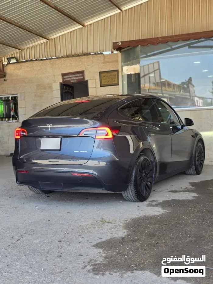 Tesla Model Y 2022 photo 3