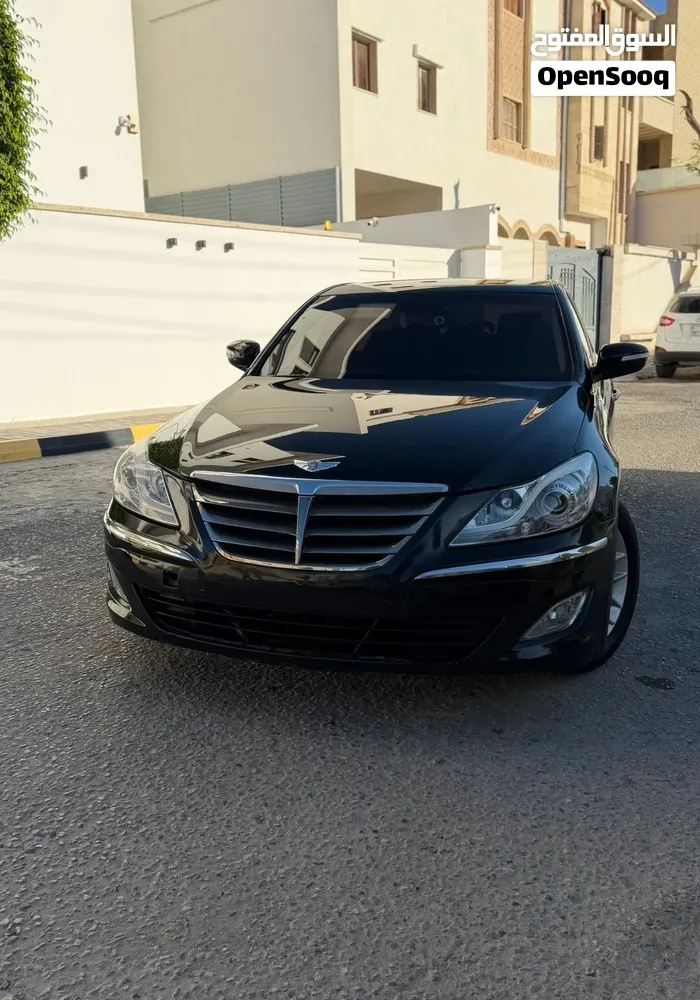 Hyundai Genesis