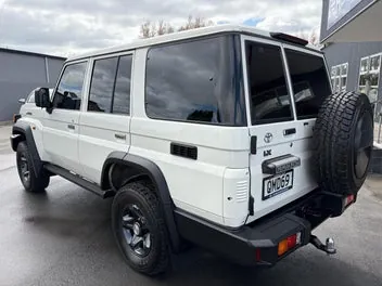 Toyota Land Cruiser 2024 photo 5