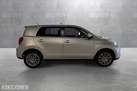 Toyota Urban Cruiser 2011 photo 4