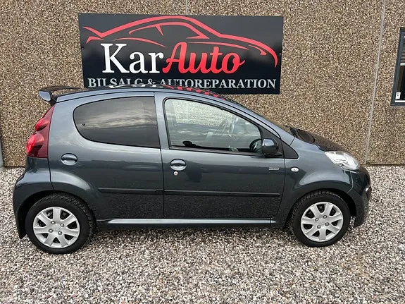 Peugeot 107 2012 photo 2