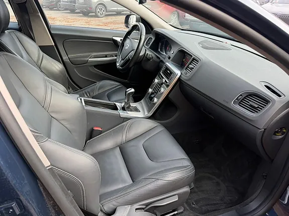 Volvo S60 2016 photo 5