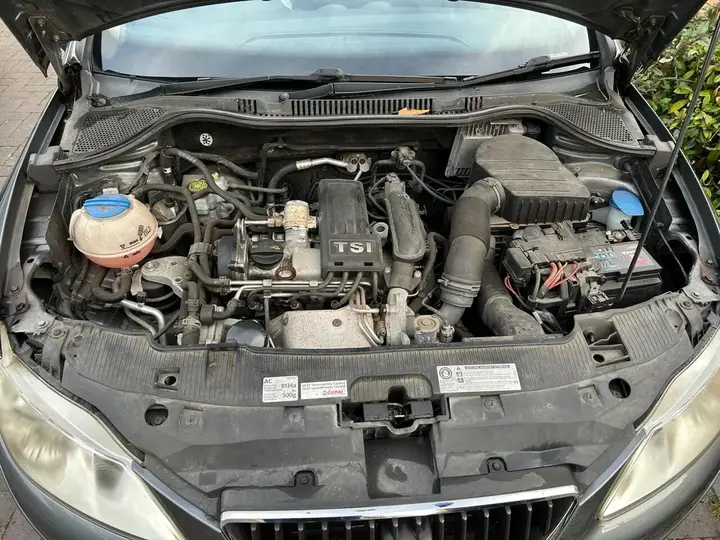 Seat Ibiza 2012 photo 4